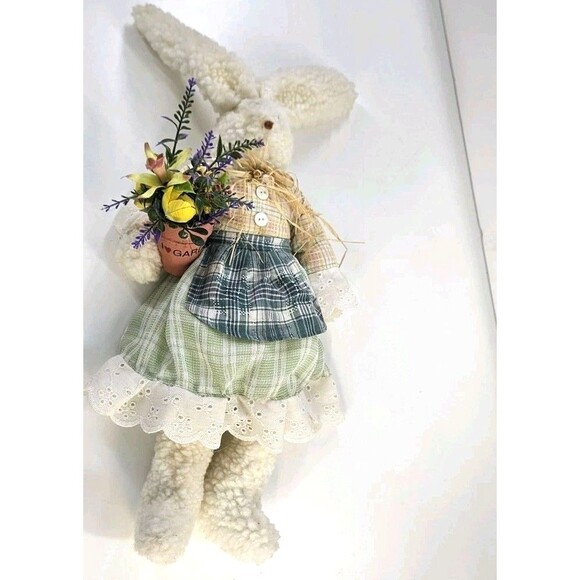 Country Farmhouse Bunny Rabbit Spring Gardener - Picture 5 of 10